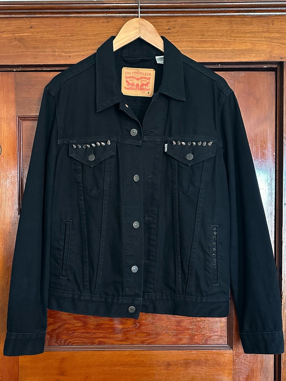 Custom DIY Studded Levi's Black Denim Jacket Size Small Grunge Punk Alternative